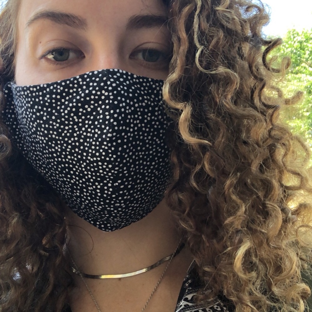 Meet your Posher, Claudia